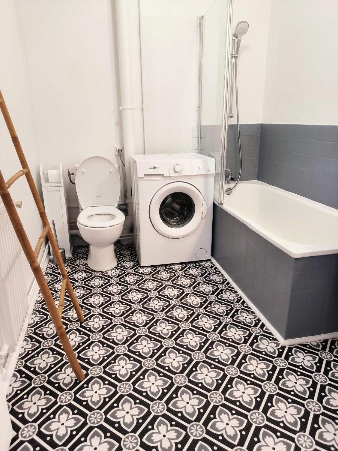Le Temps D'Un Moment Apartment Troyes Ngoại thất bức ảnh