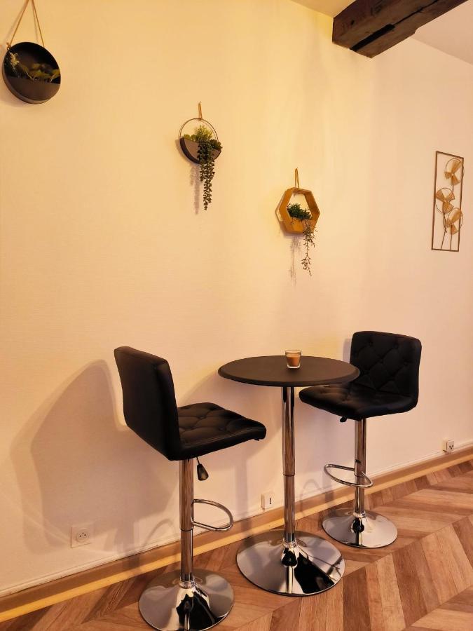Le Temps D'Un Moment Apartment Troyes Ngoại thất bức ảnh